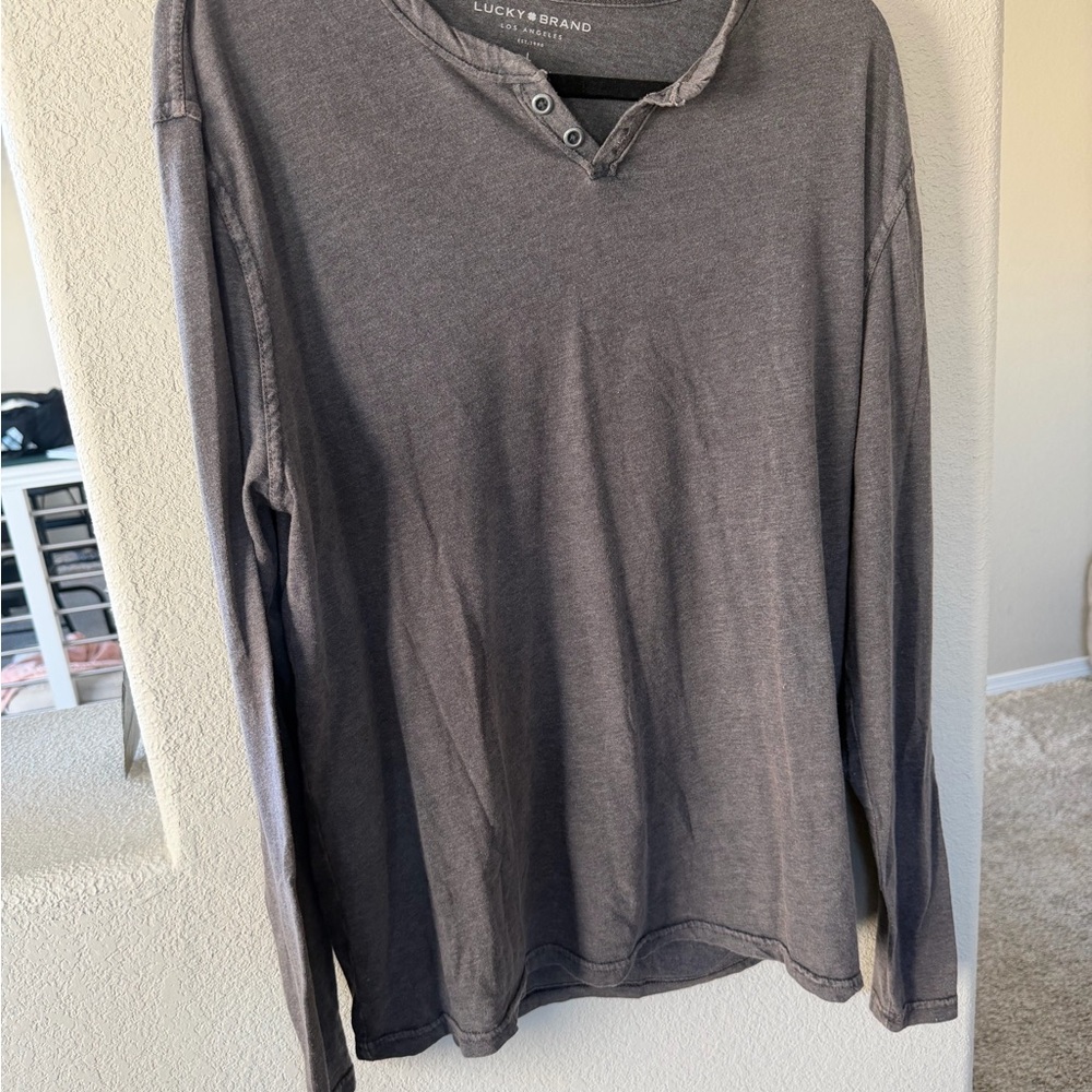 Lucky Brand Men's Charcoal Long Sleeve Tee
